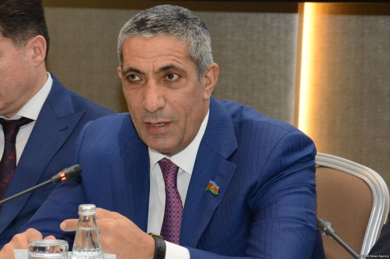 Siyavuş Novruzovdan Faiq Ağayevin deputat olmaq