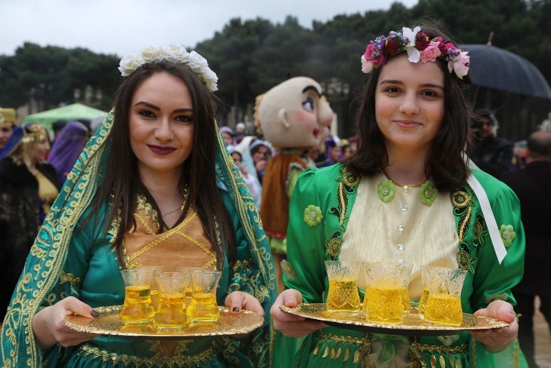 Abşeronda Novruz bayramı böyük izdihamla qeyd olunub - FOTOLAR