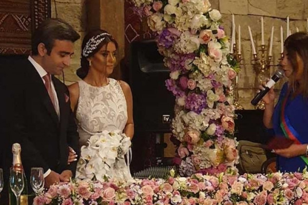 Vaqif Aydınoğlu ikinci dəfə evləndi 