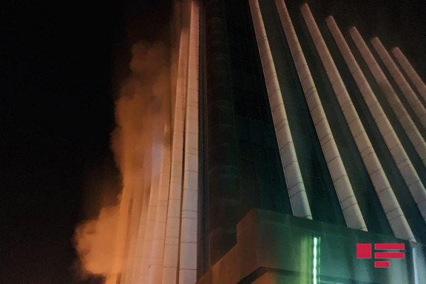 İctimai Televiziyanın binasında baş vermiş yanğın söndürülüb - YENİLƏNİB - VİDEO (FOTO)