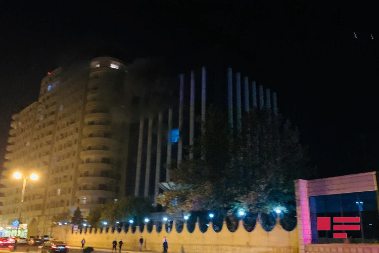 İctimai Televiziyanın binasında baş vermiş yanğın söndürülüb - YENİLƏNİB - VİDEO (FOTO)
