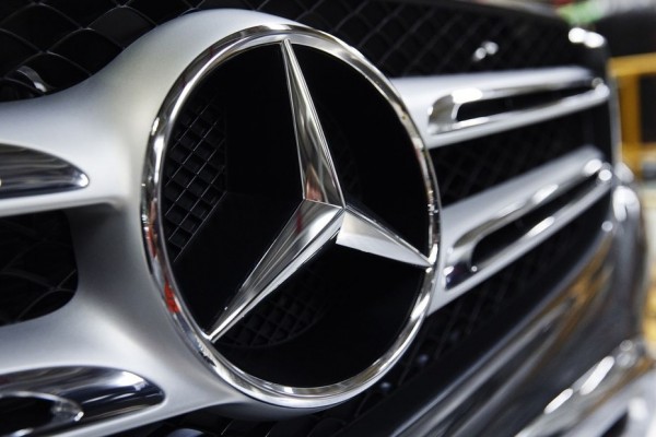"Mercedes-Benz" 77 mindən çox avtomobili geri çağırır