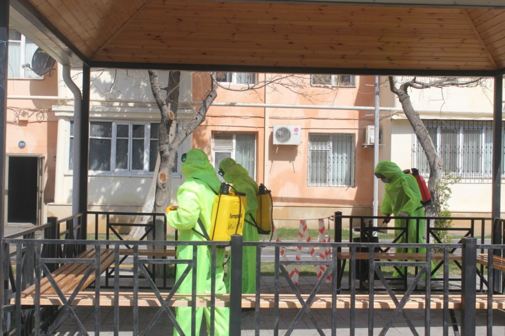 Nizami rayonunda dezinfeksiya işləri davam etdirilir - FOTOLAR