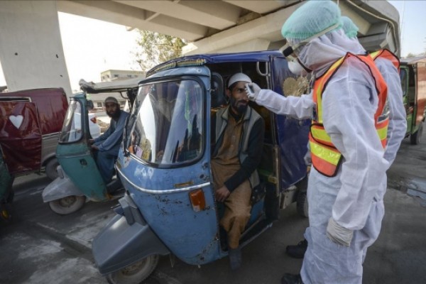 Pakistanda koronavirusdan ölənlərin sayı artdı