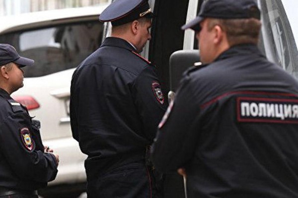 Moskvada banka silahlı hücum: 5 nəfər girov götürülüb