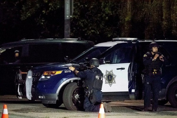 İki polis əməkdaşı öldürüldü - ABŞ-da