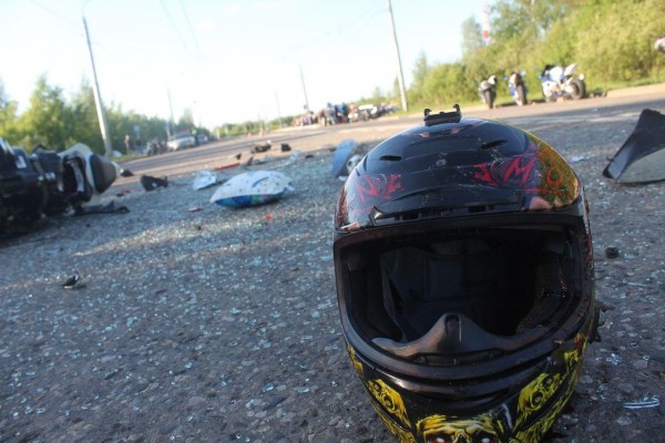 Bakıda avtomobil motosikletçini vurub öldürdü 