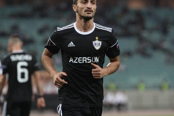 Araz Abdullayev "Qarabağ"dan getdi 