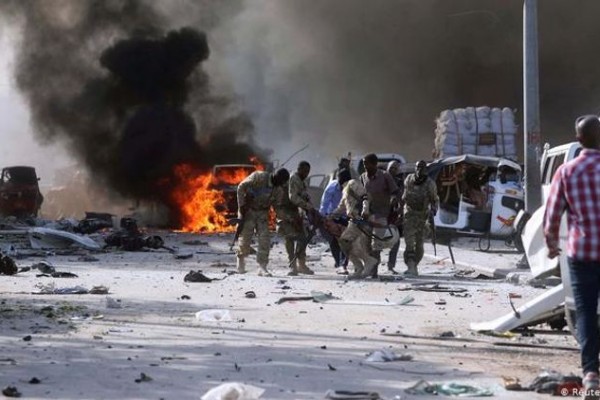 Somalidə hərbi bazanın yaxınlığında partlayış - 8 əsgər öldü