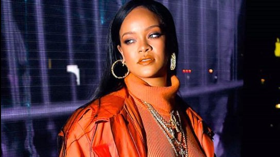 Rihanna Beyrutdakı partlayışla bağlı çağırış etdi