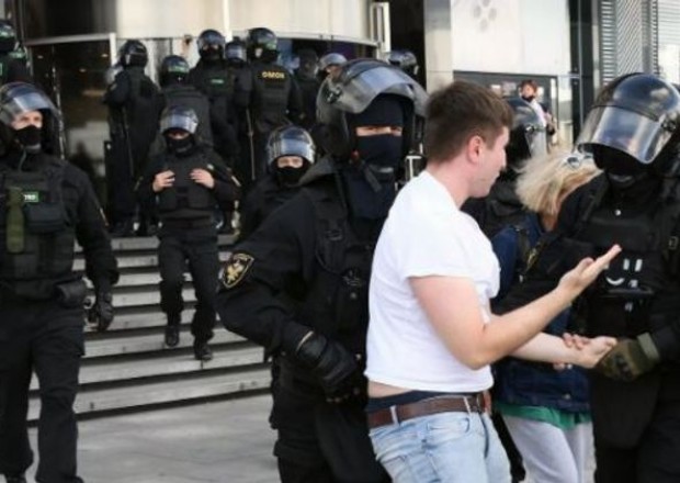 Minskdə 250 nəfər aksiya iştirakçısı saxlanıldı 