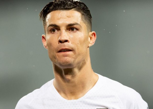 "Deyilənlər yalandır, protokolu pozmamışam" - Ronaldo