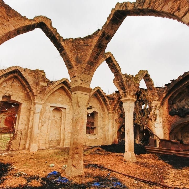 Ermənilər Ağdamdan çıxarkən bu məscidi də yandırıblar -FOTO