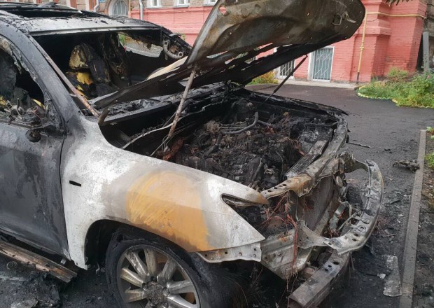 Qusarda hasara çırpılan "Lexus" YANDI