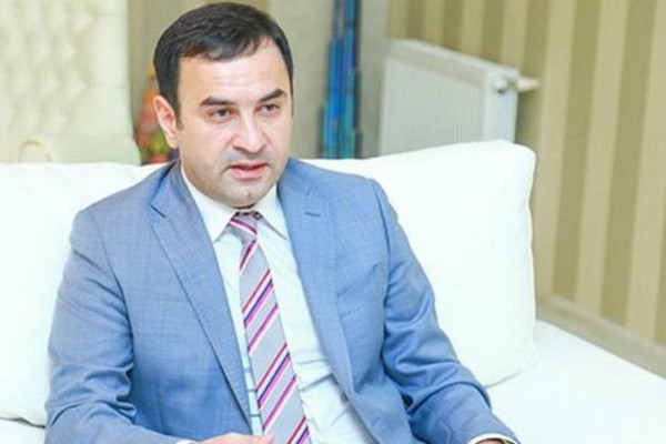 Nahid Bağırov sektor müdirini işdən çıxardı 