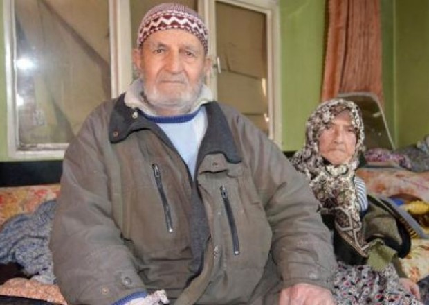 96 yaşlı kişi koronavirusa qalib gəldi - Türkiyədə