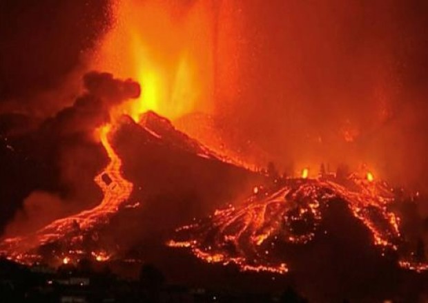 İspaniyaya 400 milyard dollar ziyan vuran vulkanın lavaları sürətləirəliləyir