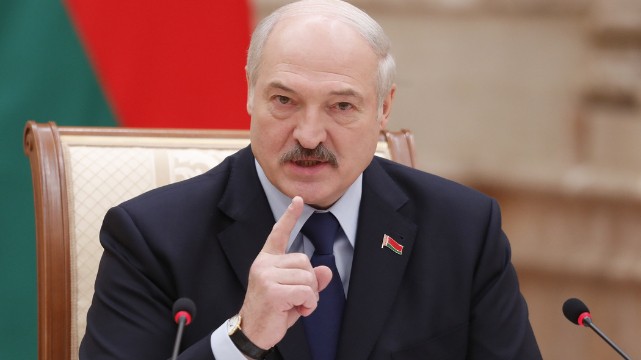 "Qərb Belarusda sanksiyalar tətbiq edir" -Lukaşenko