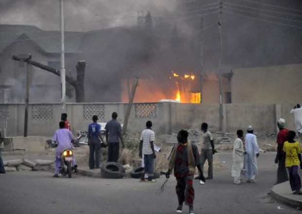 Nigeriyada bazara silahlı hücum edildi -43 ÖLÜ (YENİLƏNİB)