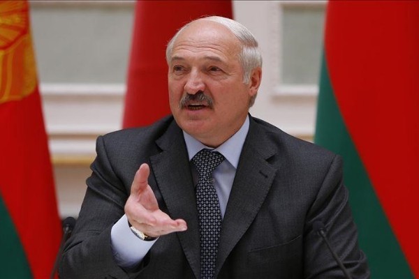 "Heç kimi maska taxmağa məcbur etməyəcəm" - Lukaşenko