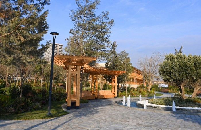 Prezident və xanımı Nizami Gəncəvi parkının açılışında- FOTOLAR