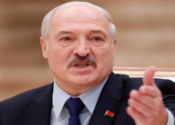 "Bu, Rusiyanı qan içində boğmaq üçün hücum cəhdidir"- Lukaşenko