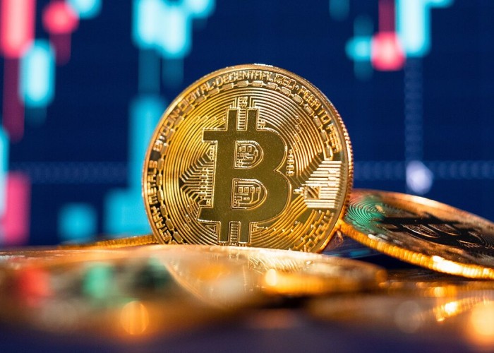 “Bitcoin” bahalaşdı