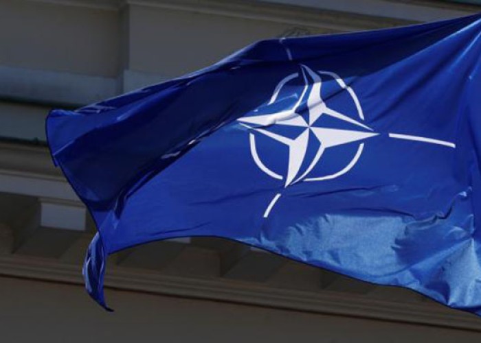 NATO əməkdaşları Kiyevdən çıxdı