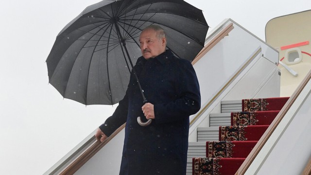 Lukaşenko Moskvaya səfər etdi