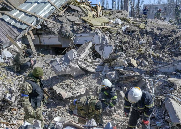 Ukraynanın daha 51 hərbi obyekti VURULDU