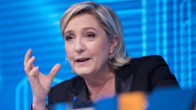 "Zelenski getdikcə daha çox kömək istəyir" - Le Pen