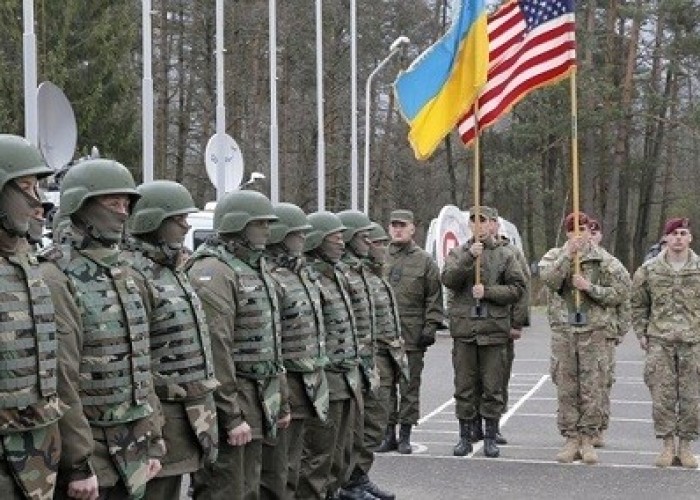 Pentaqon Ukrayna hərbçilərinə yeni silahları öyrədəcək