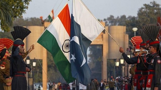 Pakistan Hindistanı atom bombası ilə HƏDƏLƏDİ