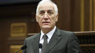 Ermənistan prezidentinə qarşı iddia qaldırıldı 