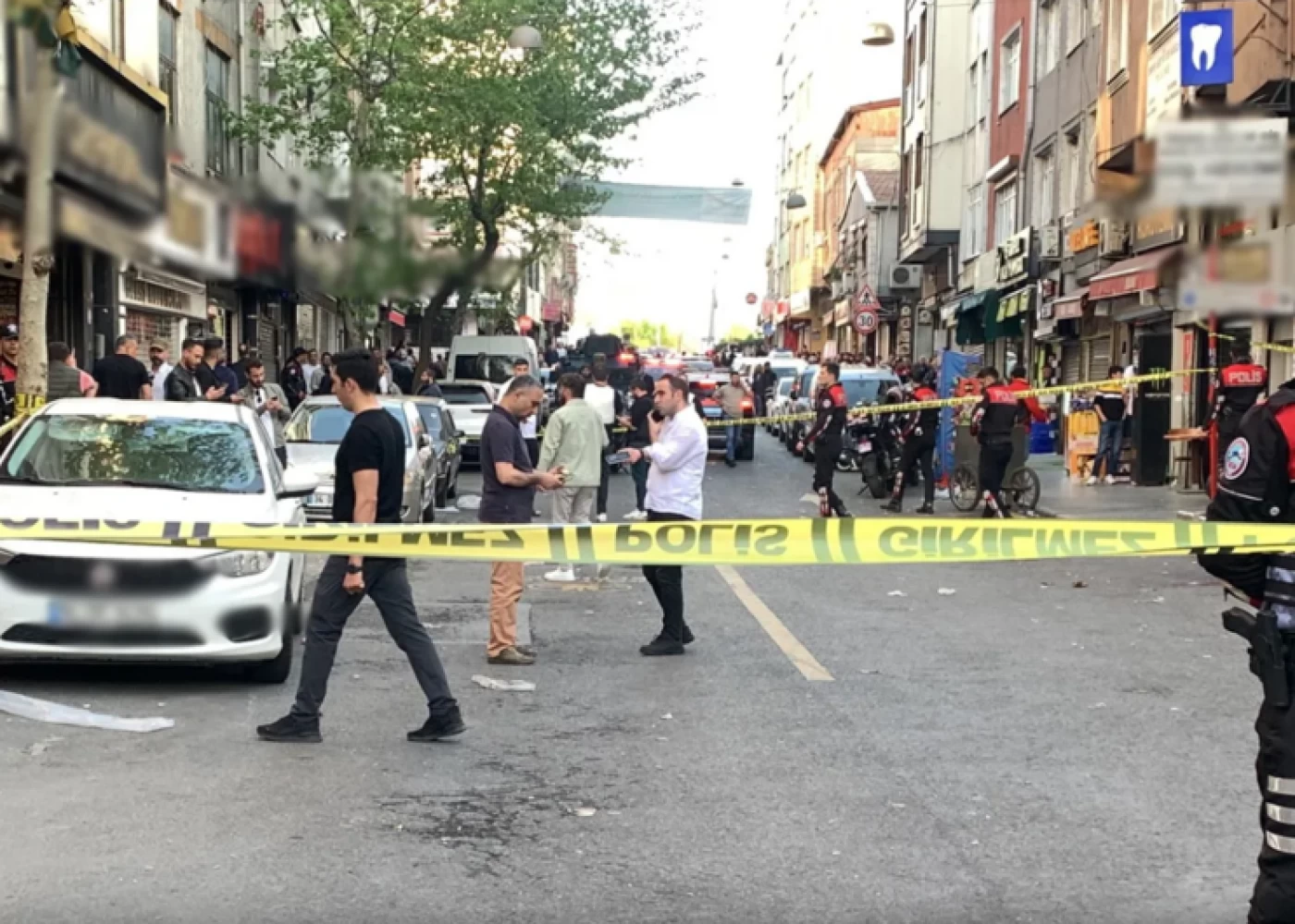 İstanbulda atışma:Ölən və yaralananlar var