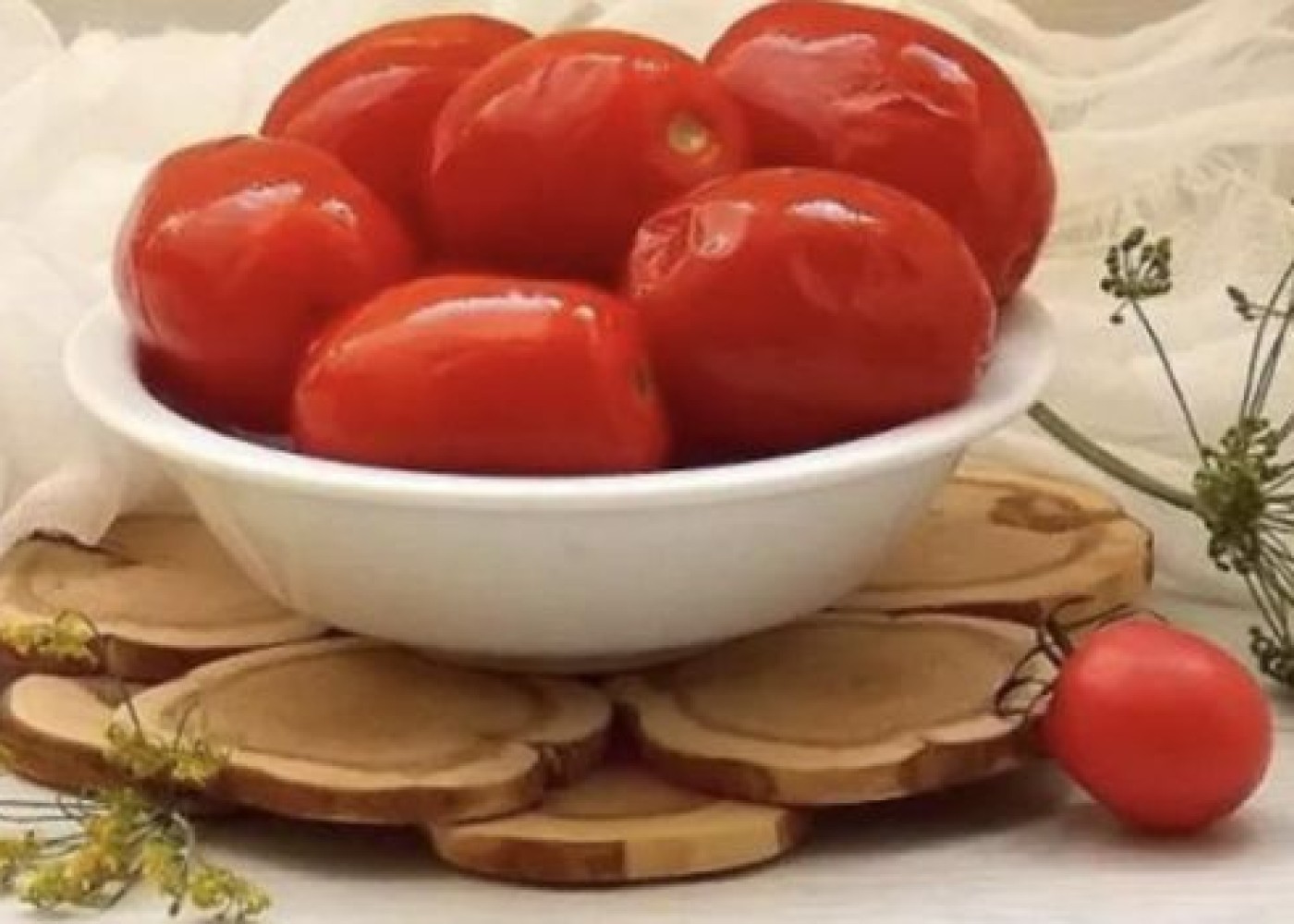 61 yaşlı kişi  pomidor turşusundan zəhərlənərək öldü
