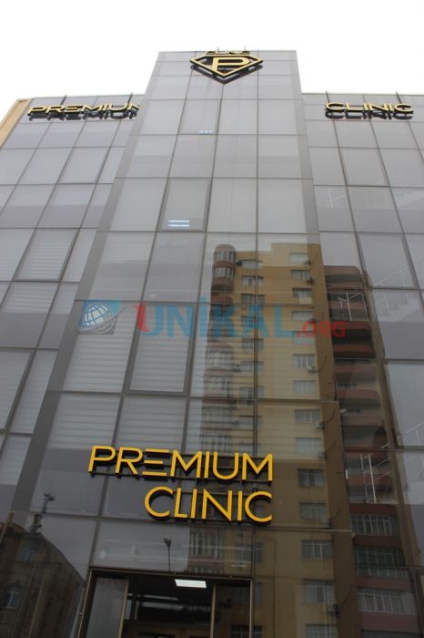 Premium Clinicdə həkim səhlənkarlığı: Boğaz əti yerinə, dilçəyini kəsdi... (YENİ-2-FOTOLAR)