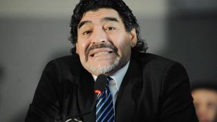 Maradona qələbə ilə başladı 
