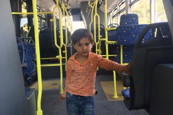 Bakıda avtobusda uşaq tapıldı   - Polis valideynlərini axtarır (FOTO)